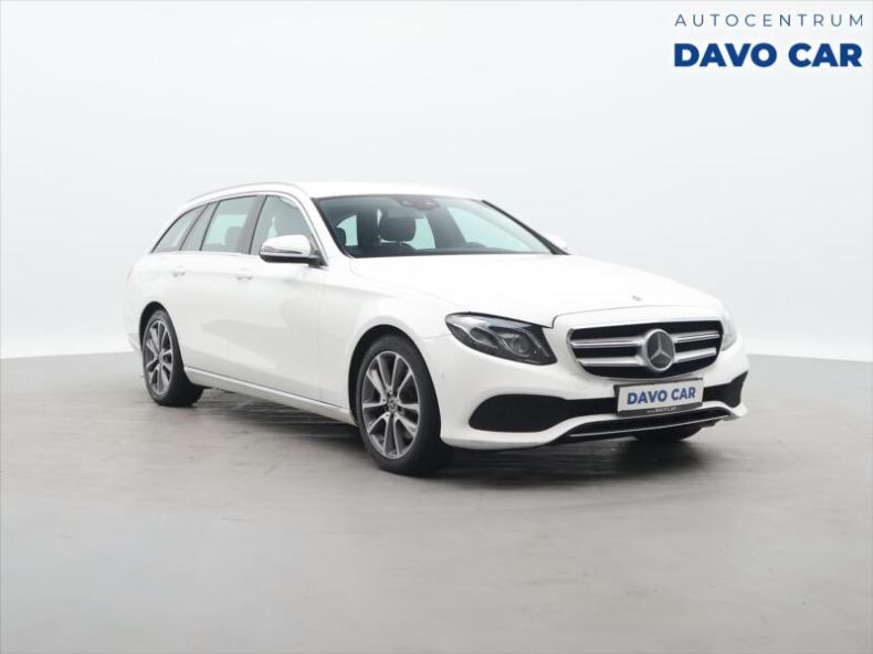 Mercedes Třída E - hlavní foto