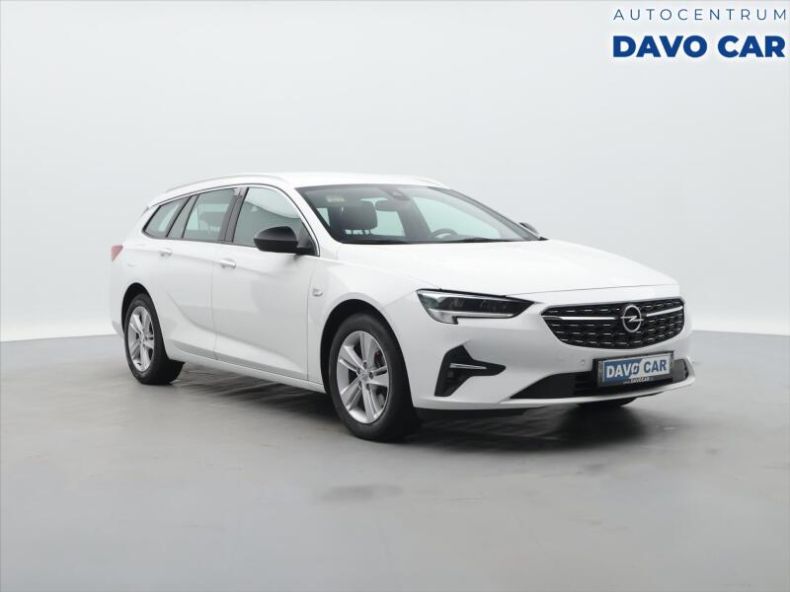 Opel Insignia - hlavní foto