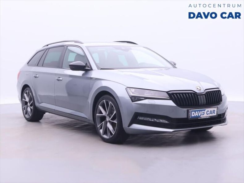 Škoda Superb - hlavní foto