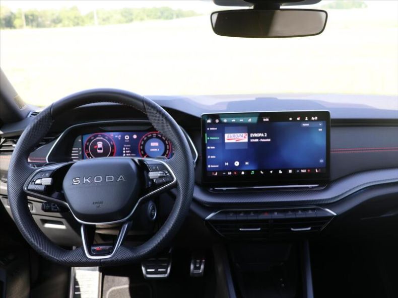 Škoda Octavia - hlavní fotka