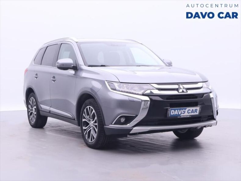 Mitsubishi Outlander - hlavní foto