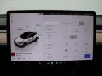 Tesla Model Y - fotka číslo 22