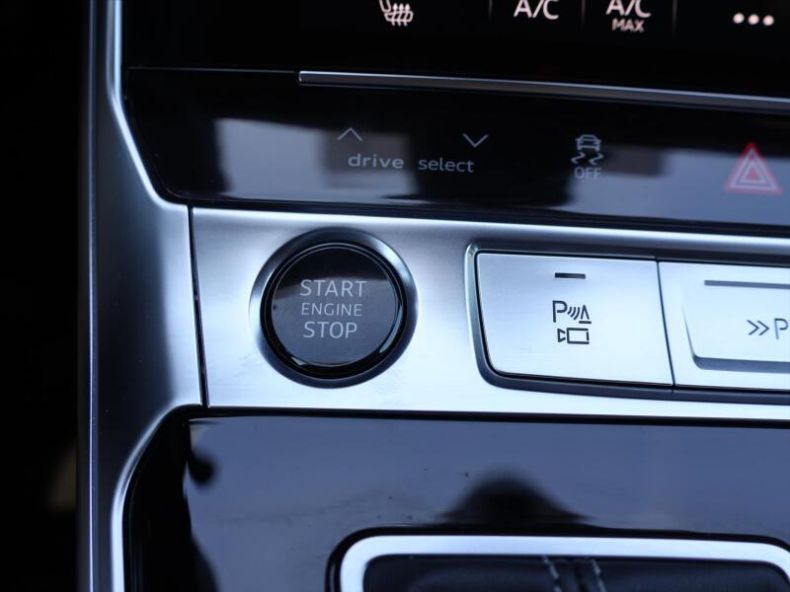 Audi A6 - hlavní fotka