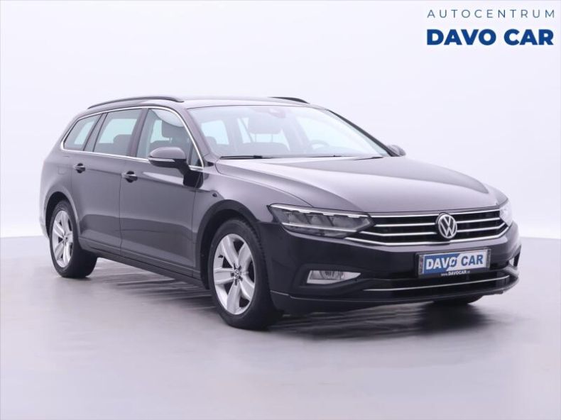 Volkswagen Passat - hlavní foto
