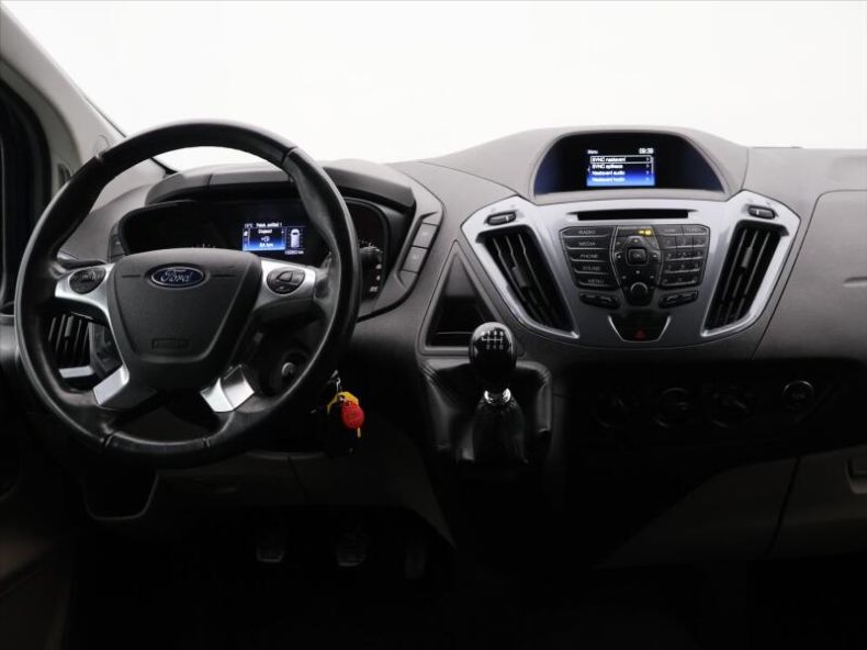 Ford Tourneo - hlavní fotka