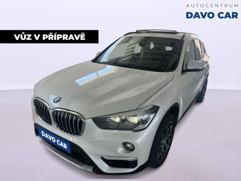 BMW X1 - hlavní foto