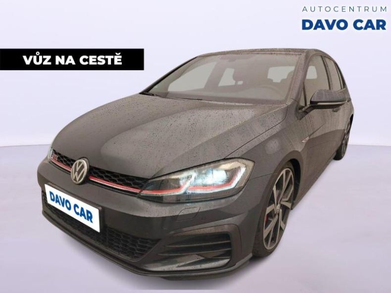 Volkswagen Golf - hlavní foto