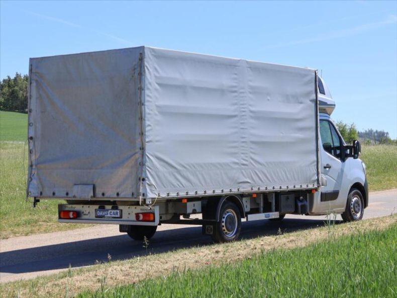 Renault Master - hlavní fotka