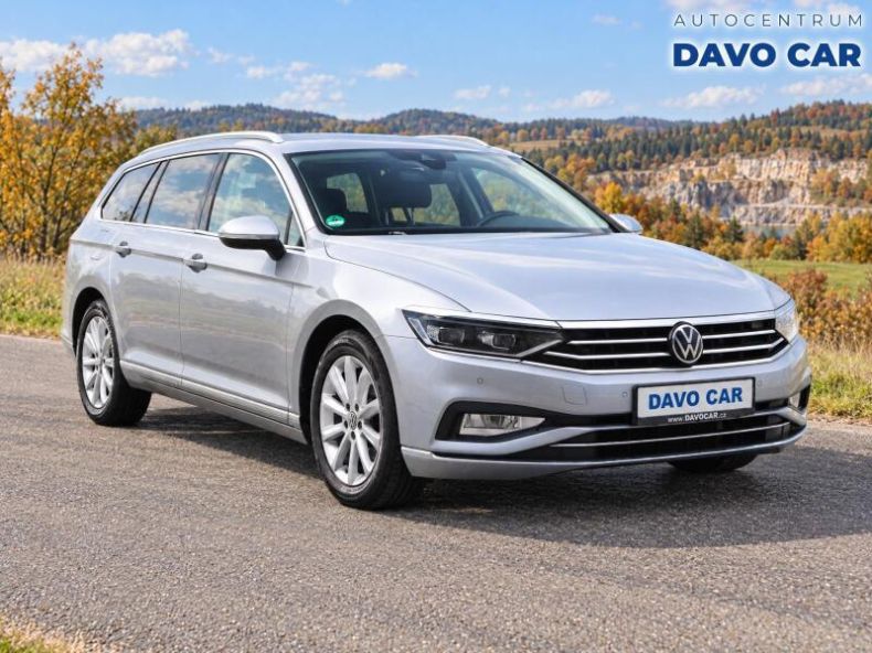 Volkswagen Passat - hlavní foto