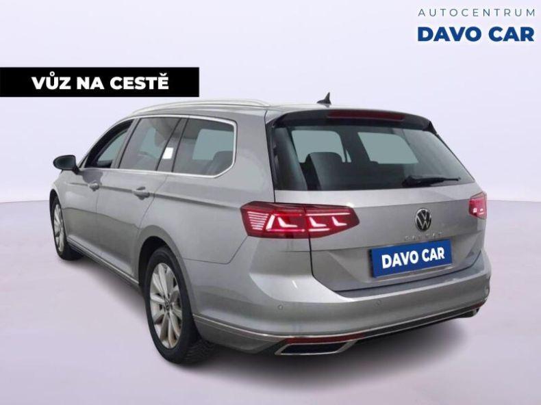Volkswagen Passat - hlavní fotka