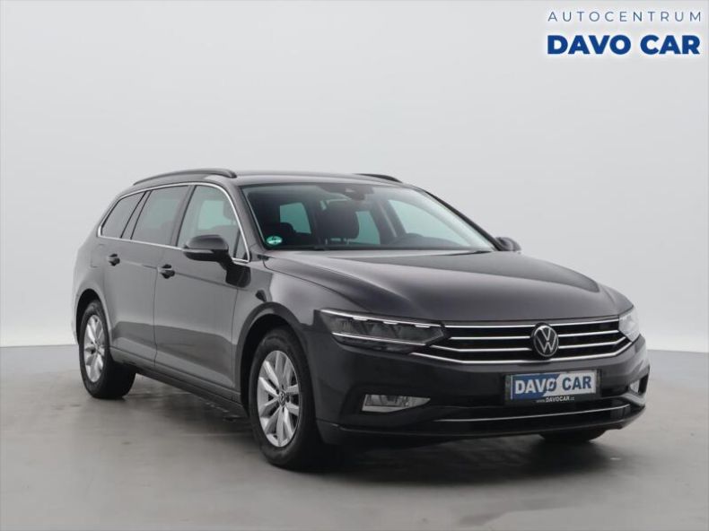 Volkswagen Passat - hlavní foto