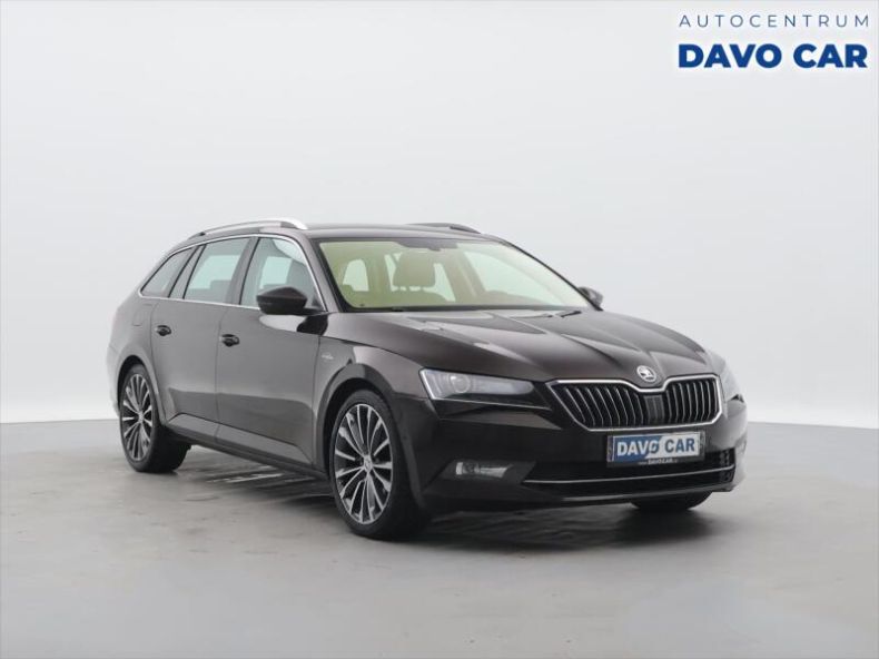 Škoda Superb - hlavní foto
