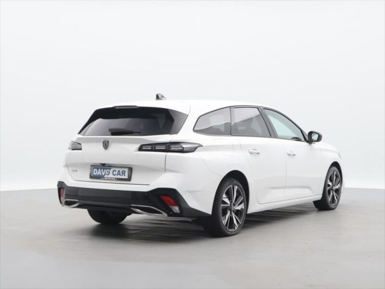 Peugeot 308 - hlavní fotka