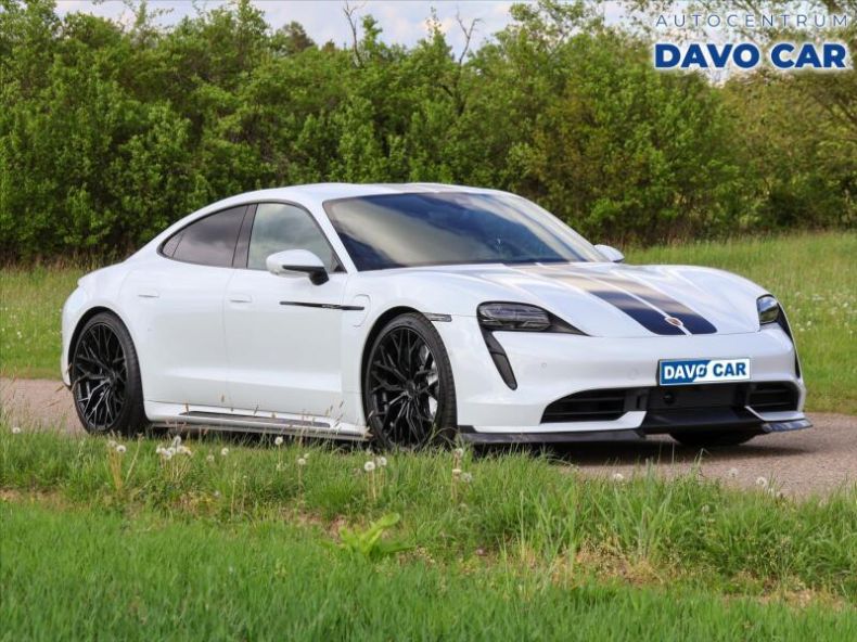 Porsche Taycan - hlavní foto