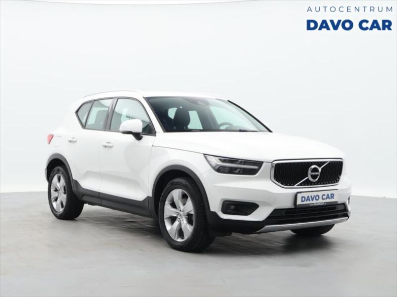 Volvo XC40 - hlavní foto