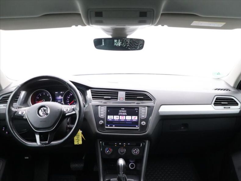 Volkswagen Tiguan - hlavní fotka