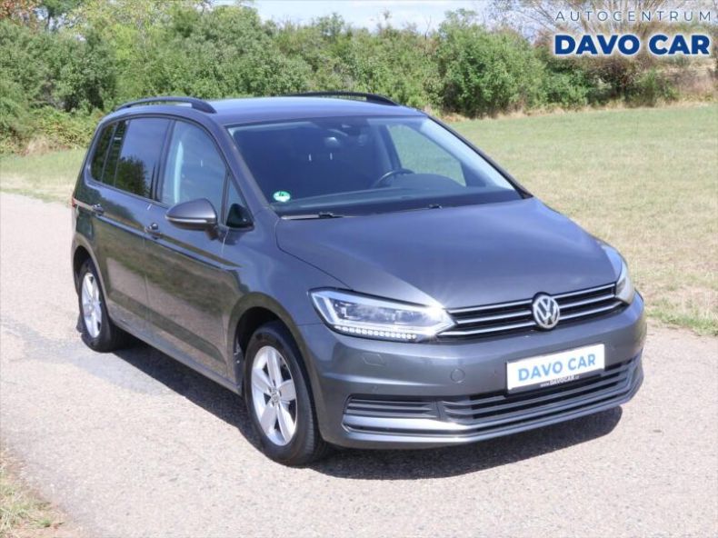 Volkswagen Touran - hlavní foto