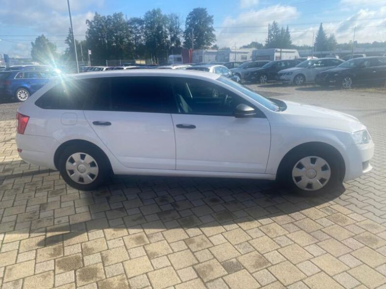 Škoda Octavia - hlavní fotka