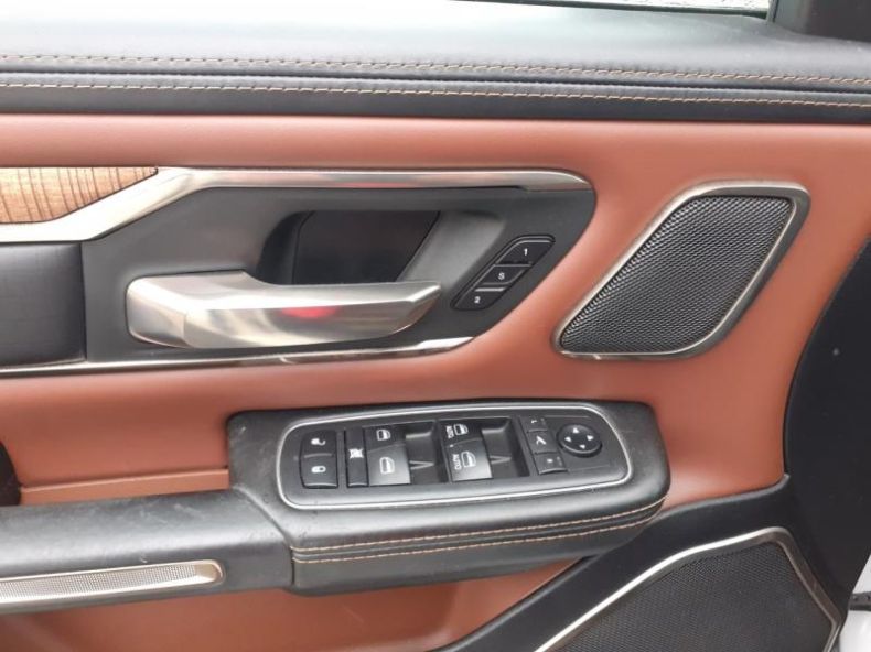 Dodge RAM 1500 - hlavní fotka