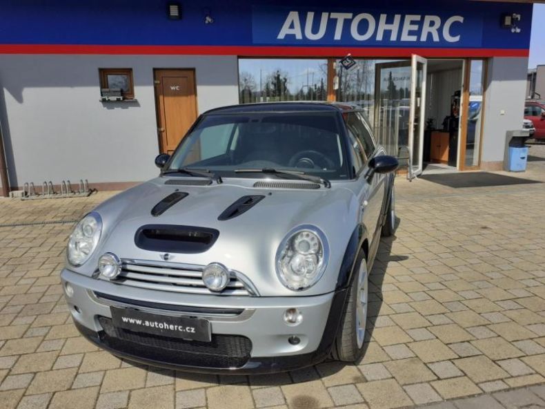 Mini Cooper - hlavní foto