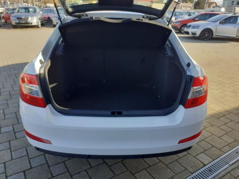 Škoda Octavia - hlavní fotka