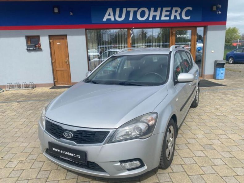Kia Cee'd - hlavní foto