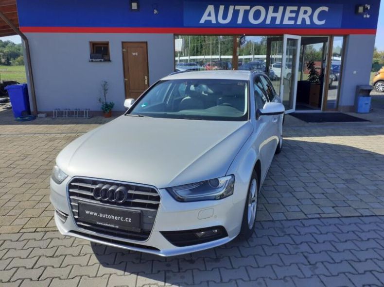 Audi A4 - hlavní foto