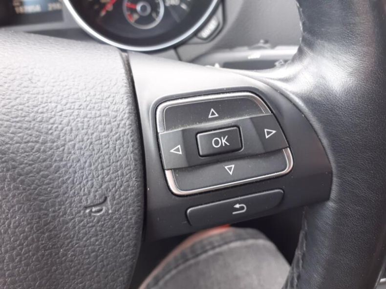 Volkswagen Golf - hlavní fotka