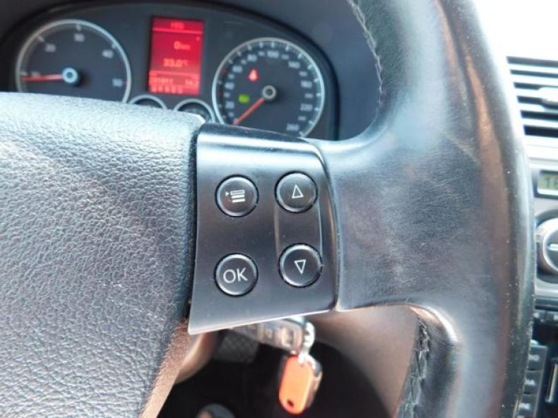 Volkswagen Touran - hlavní fotka