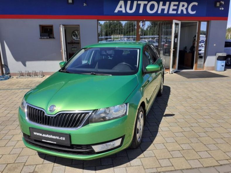 Škoda Rapid - hlavní foto