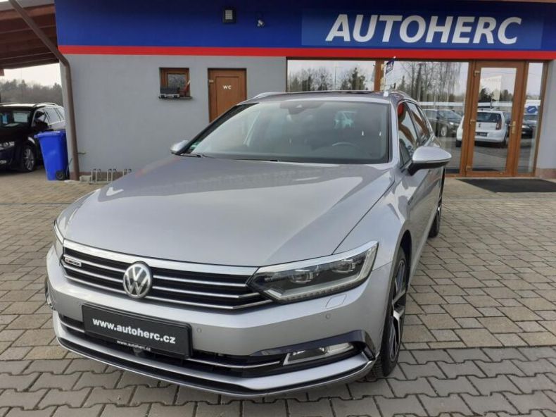 Volkswagen Passat - hlavní fotka inzerátu