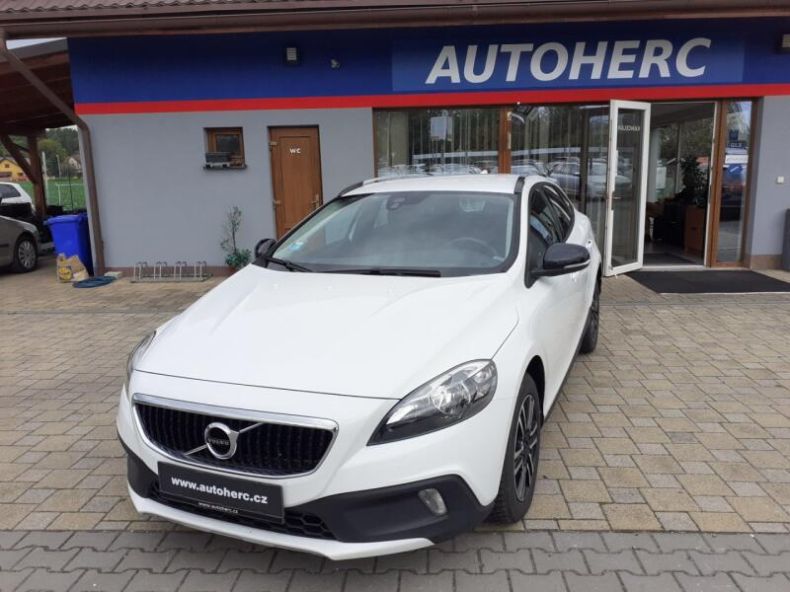 Volvo V40 - hlavní fotka inzerátu