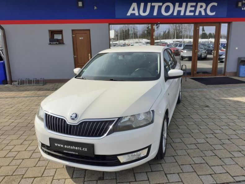 Škoda Rapid - hlavní foto