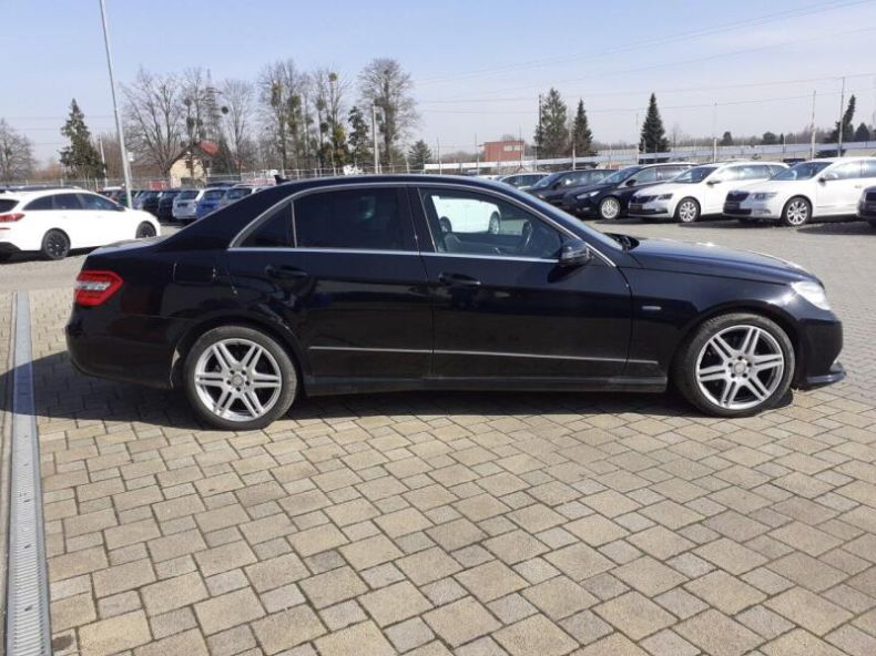 Mercedes Třída E - hlavní fotka