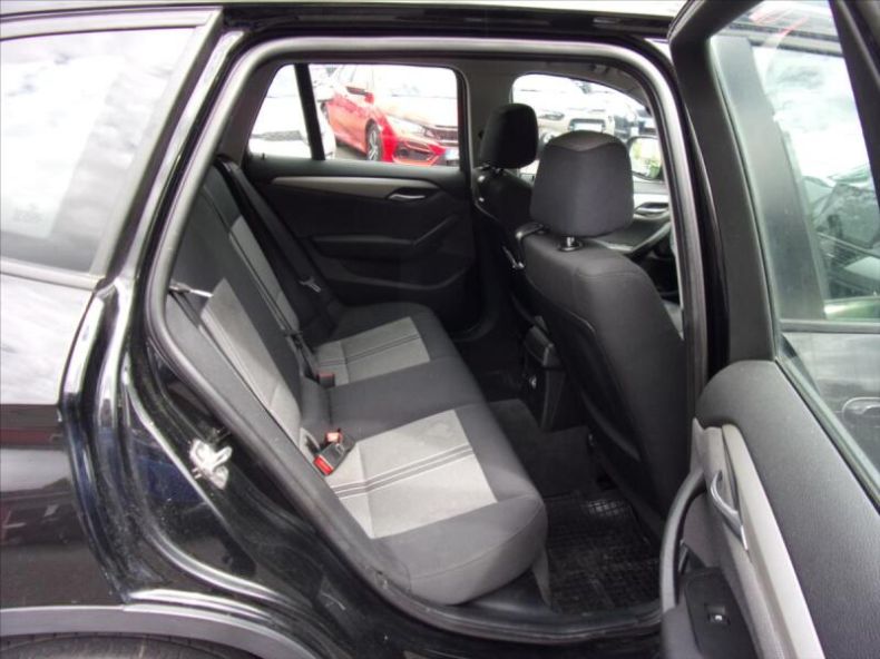 BMW X1 - hlavní fotka