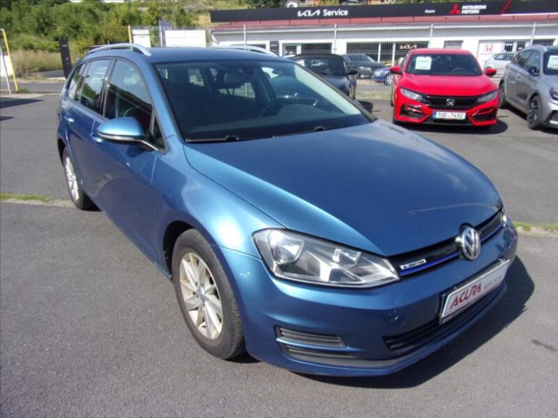 Volkswagen Golf - hlavní fotka inzerátu