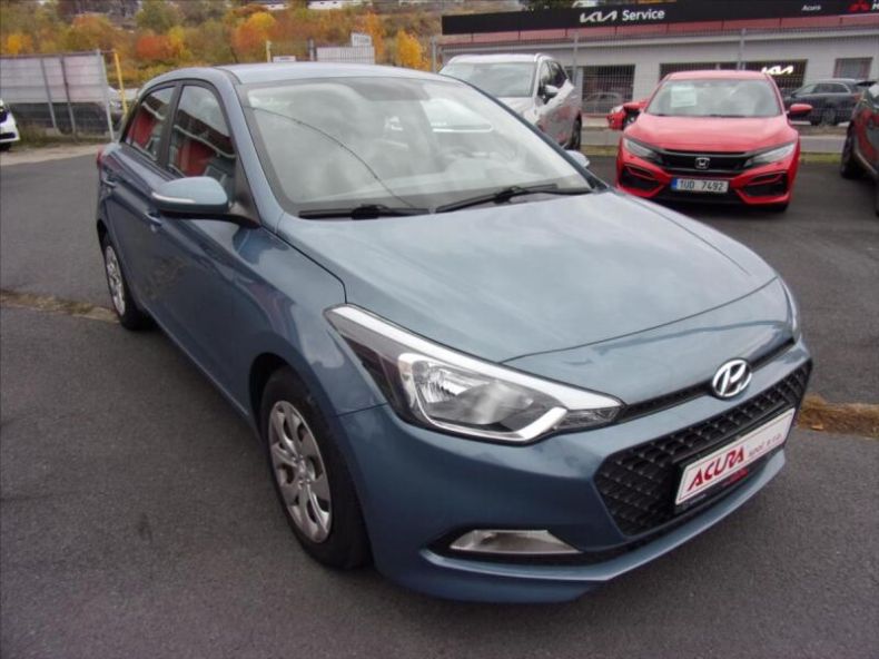 Hyundai i20 - hlavní foto