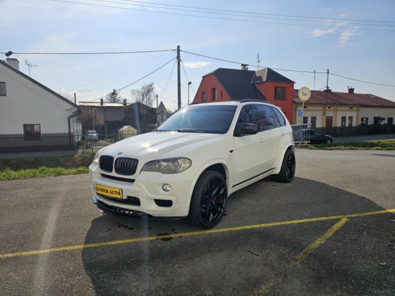 BMW X5 - hlavní foto