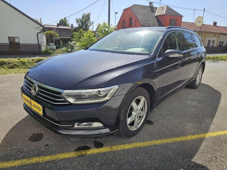 Volkswagen Passat - hlavní fotka inzerátu