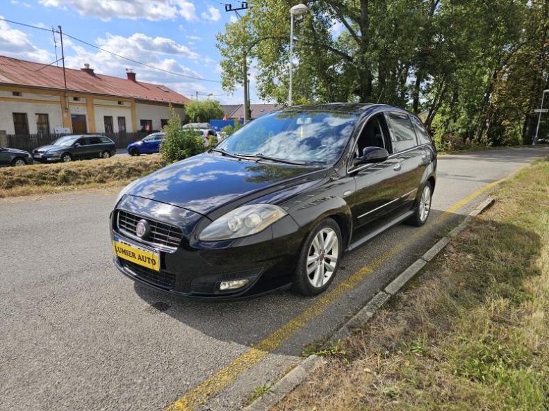 Fiat Croma - hlavní fotka