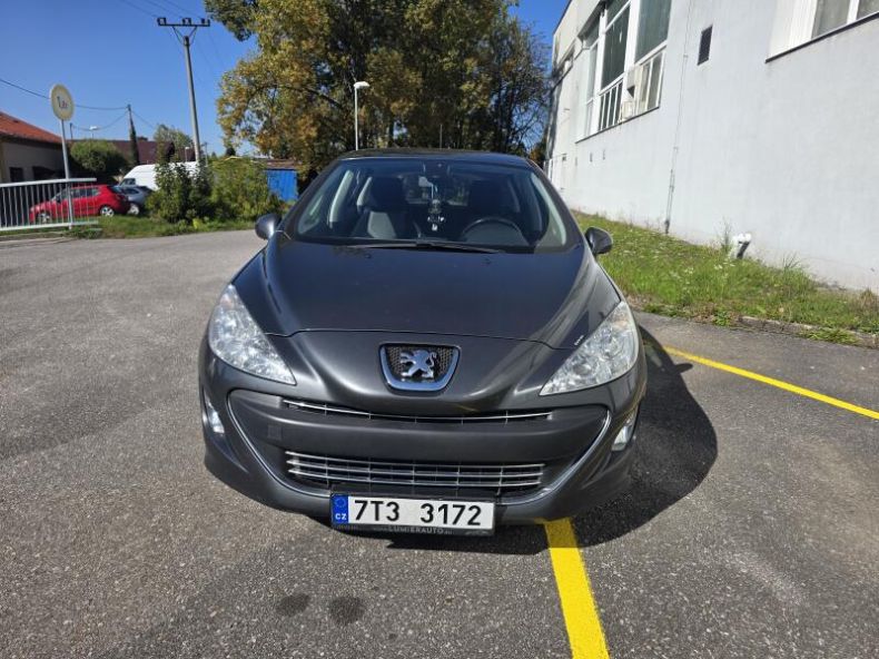 Peugeot 308 - hlavní foto