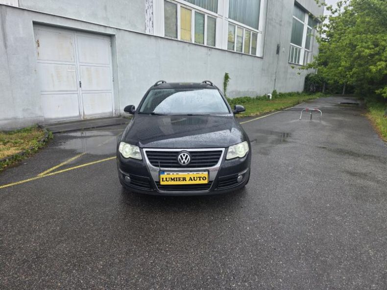Volkswagen Passat - hlavní fotka inzerátu
