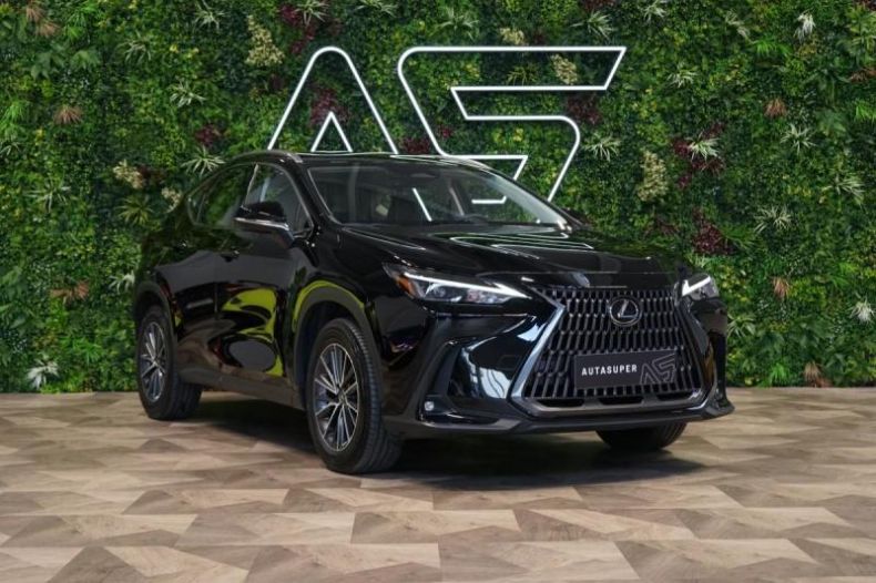 Lexus NX 350h - hlavní fotka