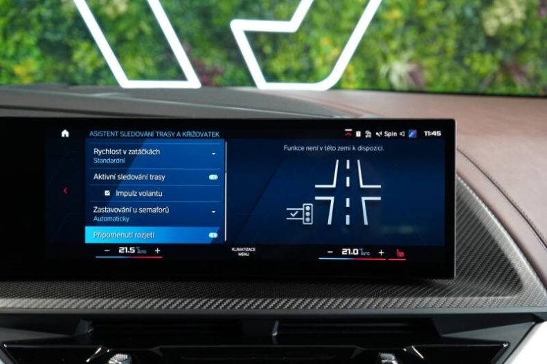 BMW XM - hlavní fotka