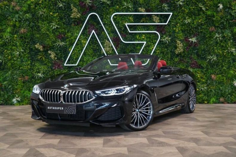 BMW Řada 8 - hlavní fotka