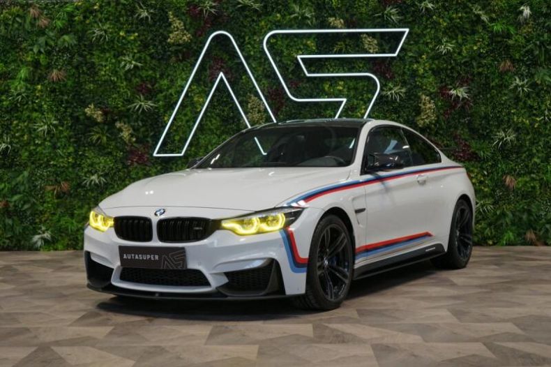 BMW M4 - hlavní fotka inzerátu