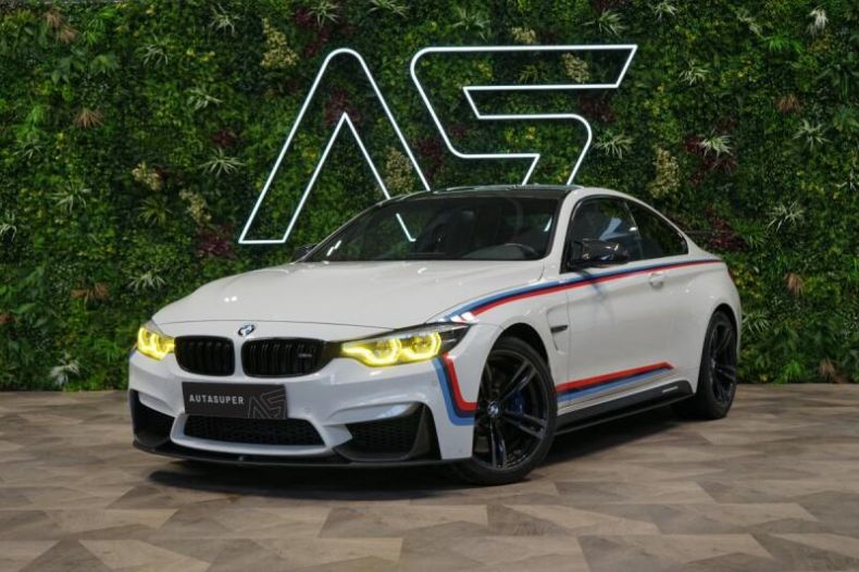 BMW M4 - hlavní foto