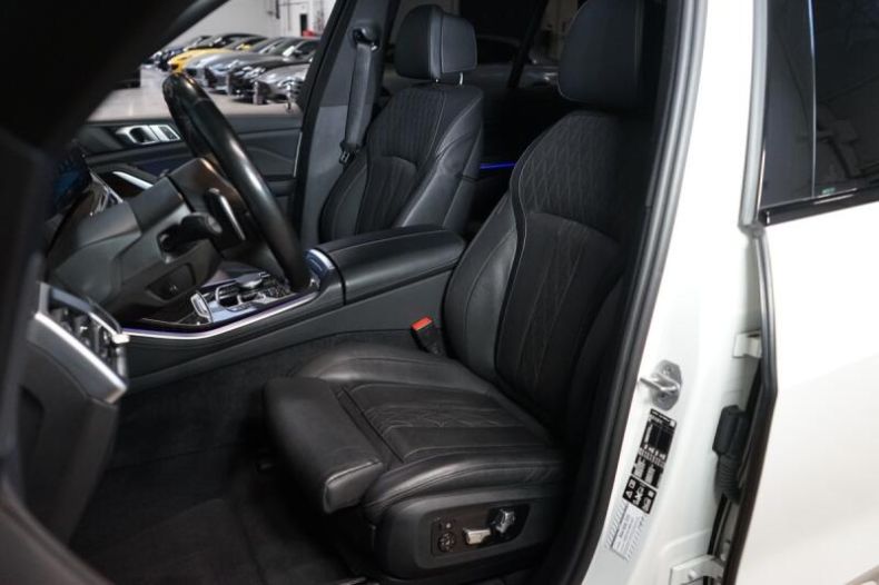 BMW X5 - hlavní fotka