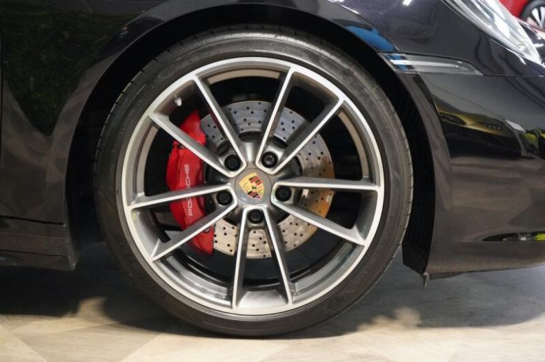 Porsche 911 - hlavní fotka