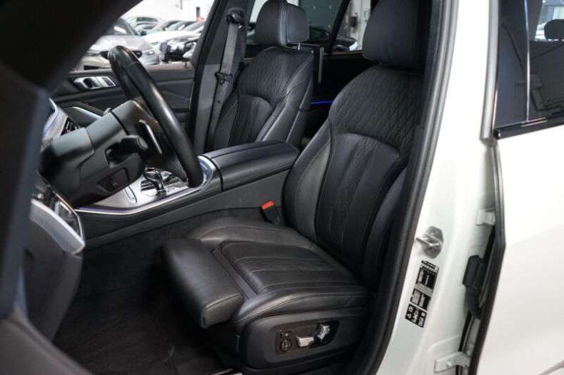 BMW X5 - hlavní fotka